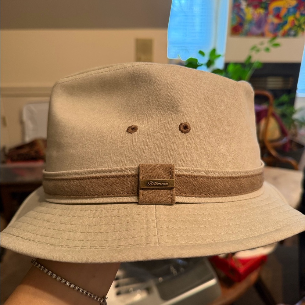 Bettie Page Beige Bucket Hat with Tan Suede Band